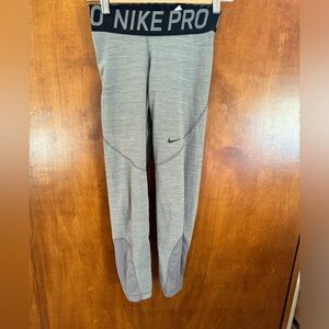 Nike Pro logo leggings